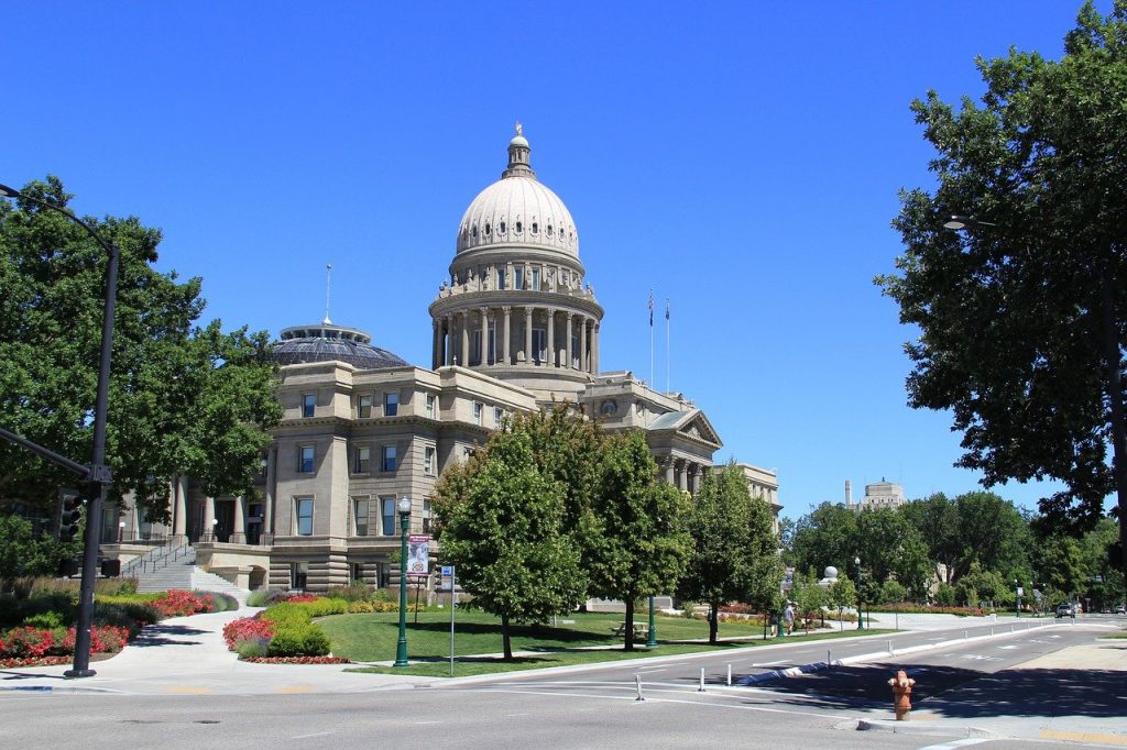 Idaho capitol symbolizing moving from Seattle to Boise ID